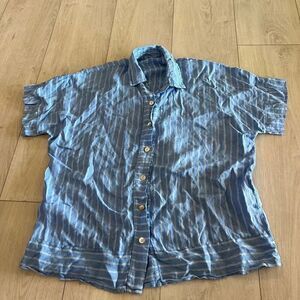 Meo Meli light blue and white striped shortsleeved button-down shirt size os